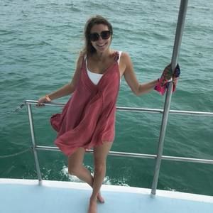 Meet your Posher, Marisa